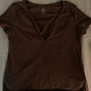 Low V Neck (w buttons) Covington sport shirt